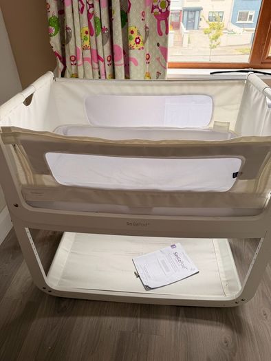 snuzpod next to me cot