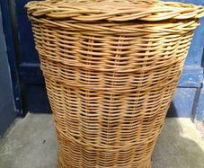 Large wicker Basket and Lid