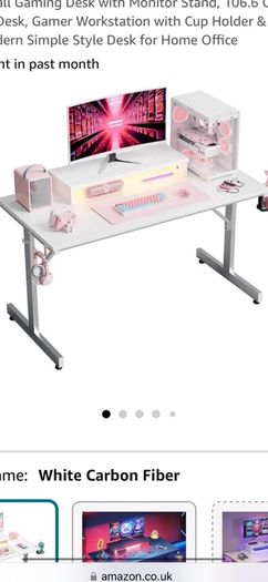 White gaming desk