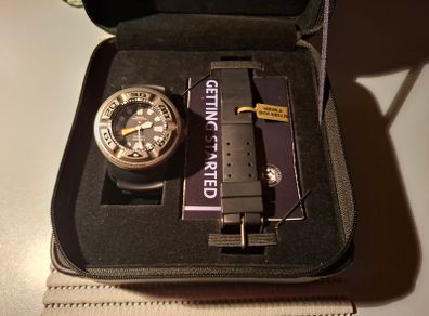 Citizen Bj8040-01e Titanium "ecozilla" Very Rare - Excellent!  MAKE A REASONABLE OFFER!