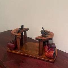 Oak Pipe Rack & 6 Pipes