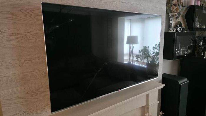 55" Lg Uhd Tv