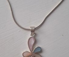 Unique 925 Sterling Silver Mother of Pearl Flower Necklace - Rare Vintage Find