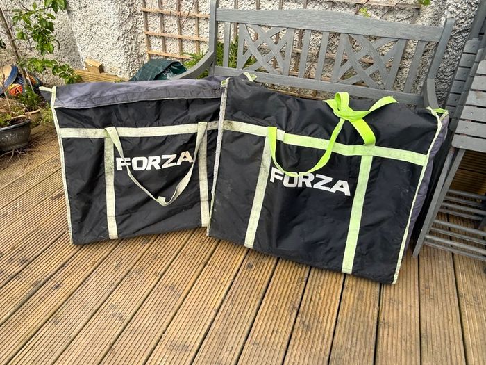 Pop up goals x 2 (Forza)