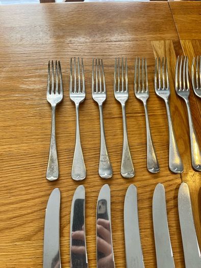 Vintage Newbridge Flatware Set x 47 Pieces
