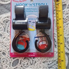 Hook N Stroll