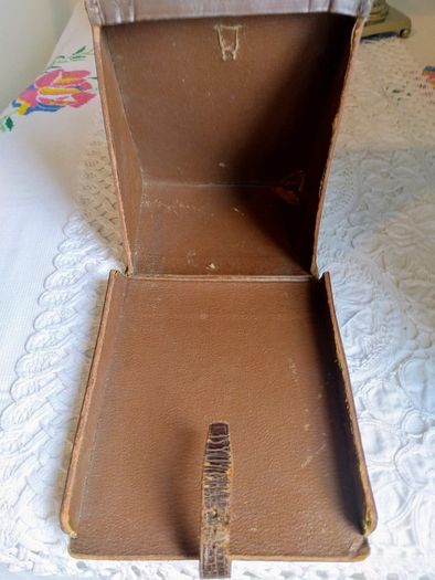Vintage Leather Case