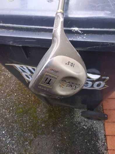 Golf clubs