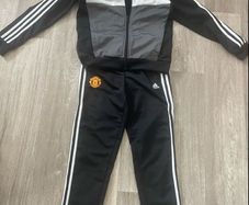 man utd tracksuit