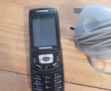 Samsung d500 with original charger