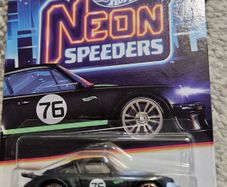 Hot Wheels - Neon Speeders  - Porsche 934 Turbo RSR