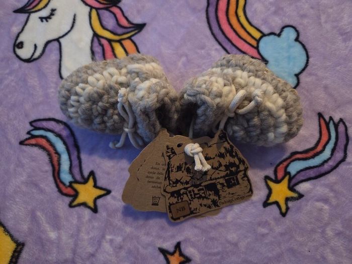 Newborn, With Tags Padraig Cottage 100% Sheeps Wool Baby Slippers
