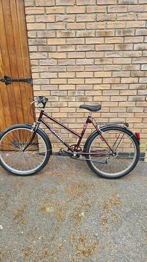 Ladies mountain bike
