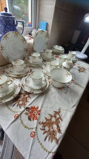 27pieces Vintage Tea Set