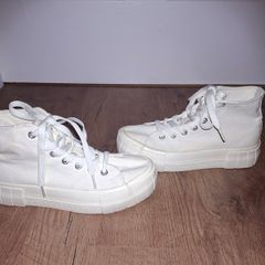 Lovely pair of Kangol high tops, size 4, like NEW