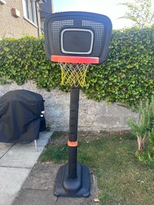 adjustable basketball hoop
