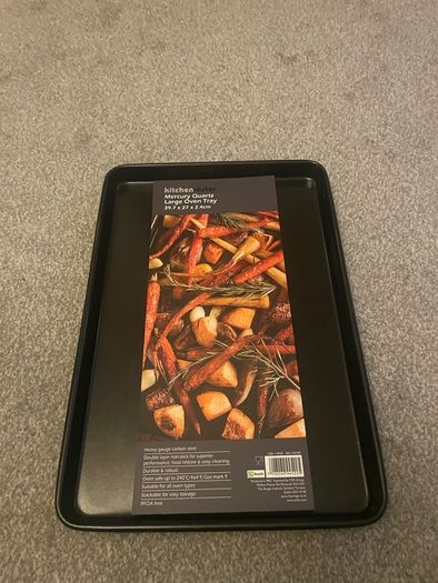 New oven tray