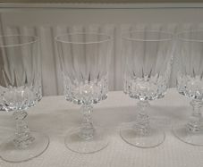 4 Cris D' Arques Wine glasses