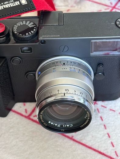 Like New! Carl Zeiss Planar ZM 50mm f/2 Lens for Leica M mount