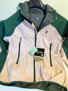 Women's Light Outdoor Jacket (NEW)