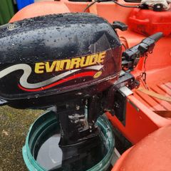 Outboard boat engine