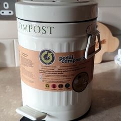 Compost bin