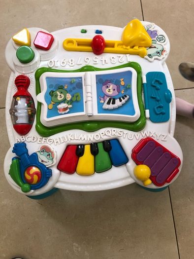 leapfrog Music Table