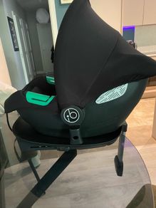 Ickle bubba car seat and base