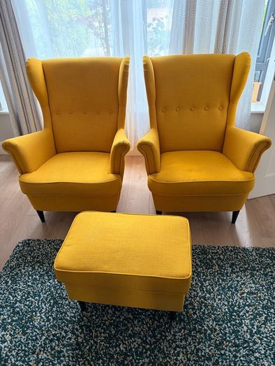 Arm/Wing chair yellow set