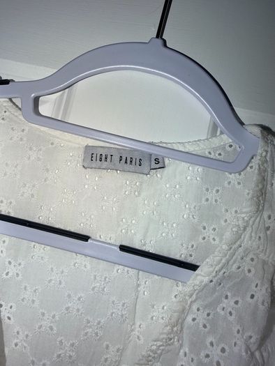 Eight Paris Broderie Anglaise Crop Top in White - size small