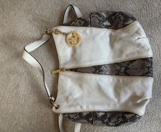 michael Kors bag and purse