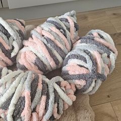 Chenille yarn