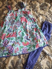 (2 Piece) Pretty Catamini Designer Two Piece Age 5/6