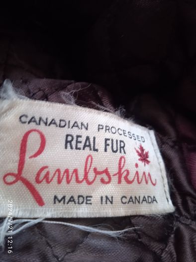 Lambs fur hat