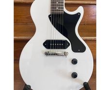Epiphone les