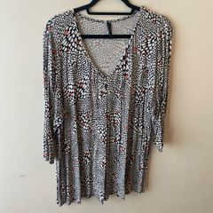 Evans blouse (size 22-24)