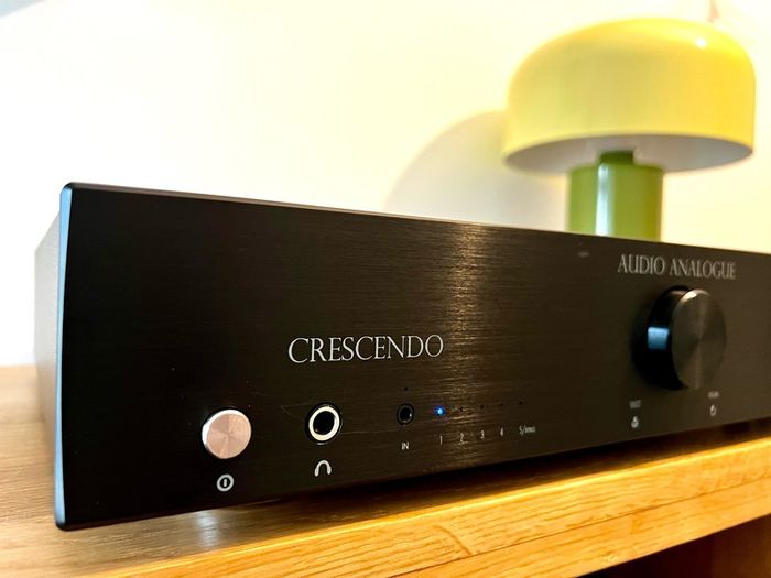 Audio Analogue Crescendo Airtech Amplifier - Mint Condition