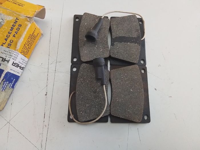 Austin 1800 / 2200 Cortina Lotus Brake Pads.