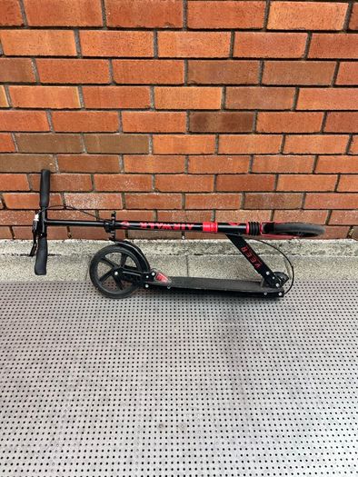 Air Walk  Viper Folding Scooter