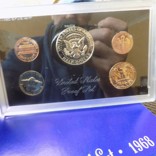 US 1968 Coin Proof Set.Gem BU.Silver Half dollar.In case of Issue.