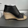 Vince Camuto wedges - sz 6/6.5 Image 5