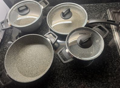 7-Piece Pots and Pans Sets Non Stick