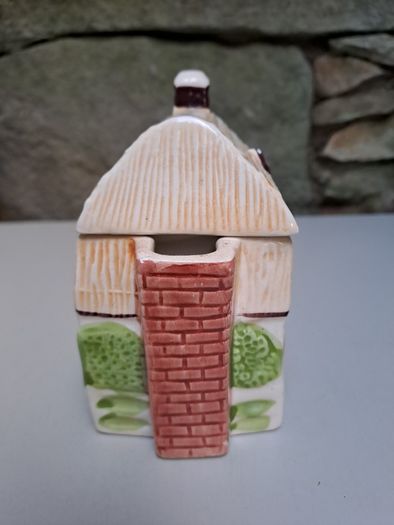 English Cottage teapot