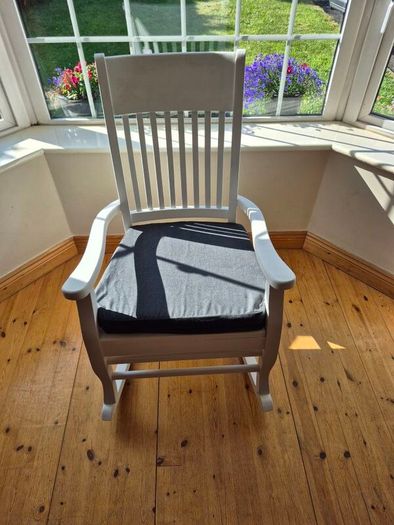 Traditional Wooden Rocking Chair with Fitted Cushion Excellent Condition