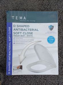 Soft closing toilet seat