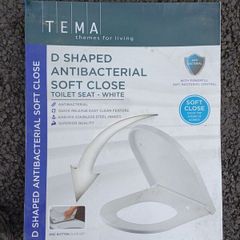 Soft closing toilet seat