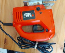 Black & Decker Jigsaw, 400w, Model KS631, working fine, very good condition