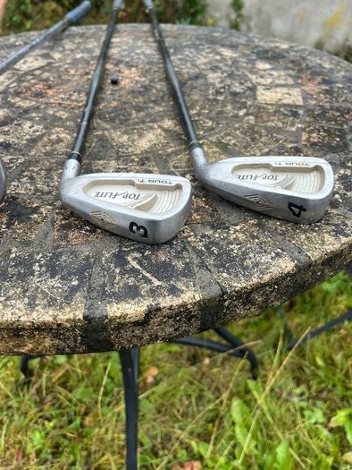golf clubs