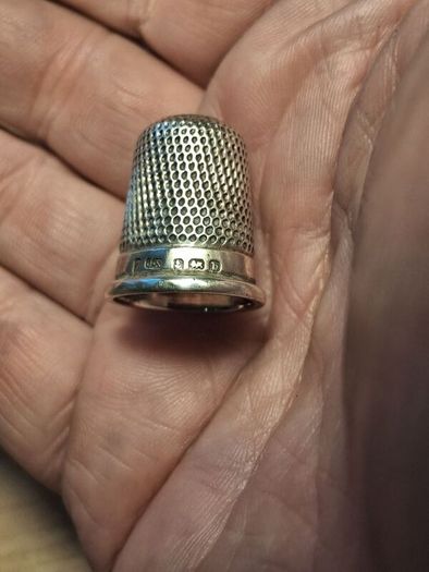 Early 20th Century Sterling Silver Money Clip and Thimble