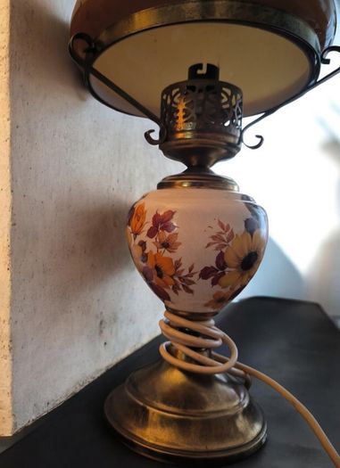 Vintage Amber Glass Hurricane Table Lamp